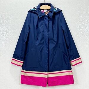 Chico’s Navy Pleated Raincoat Size 1 (8/10) Sailboat print